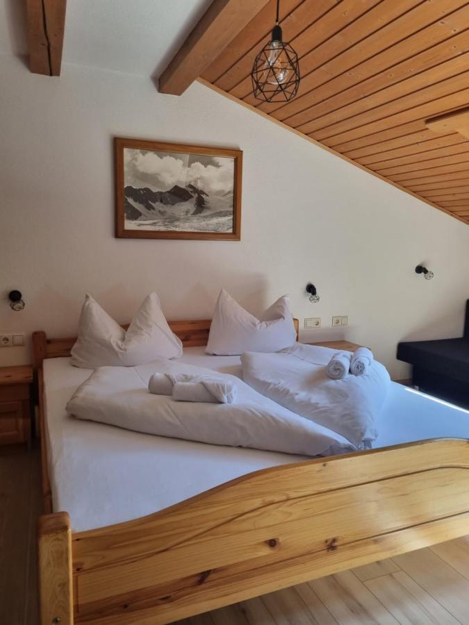 Haus Marinus Bed and Breakfast Jerzens Exteriör bild
